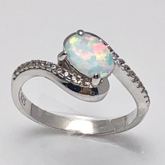 Sterling Silver Jewelry - Oval White Fire Opal Ring 925 Sterling Silver NEW